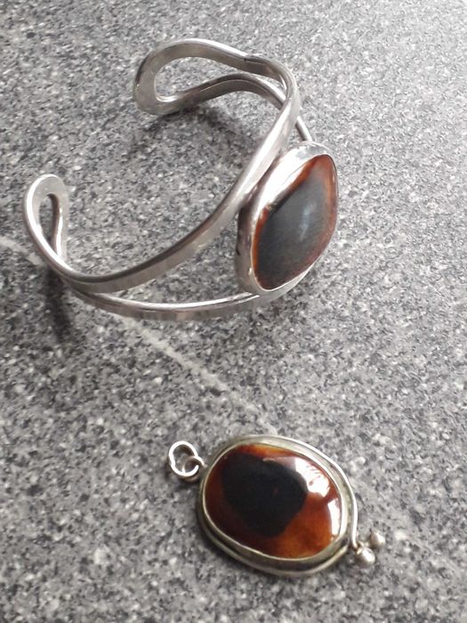 Biżuteria artystyczna, zestaw-zawieszka i bransoletka, metal + kamień