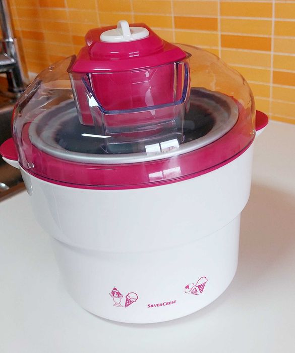 Máquina de gelados (nova)