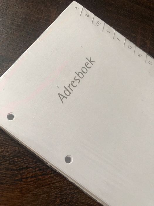 Biały adresownik 48tknsz