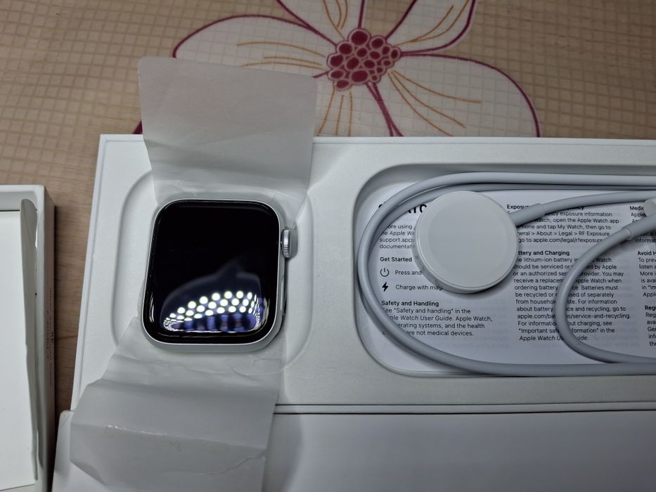 Продам смарт часы на iPhone, Apple Watch