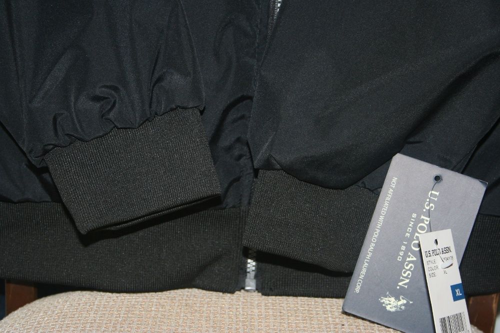 Куртка вітровка U.S. Polo Assn., розм XL