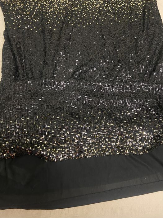 Продаем нарядное платье