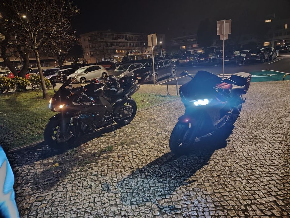 Vendo R6 Injeção