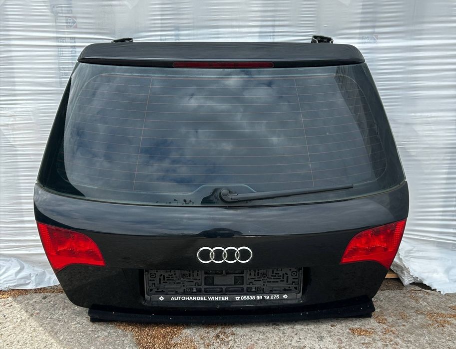 ляда Ауді А4 б7 кришка багажника audi a4 b7 чорна