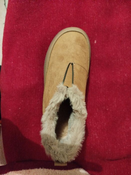 Sapato de pêlo 42