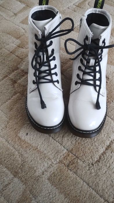 Buty Młodzieżowe w stylu Martensów