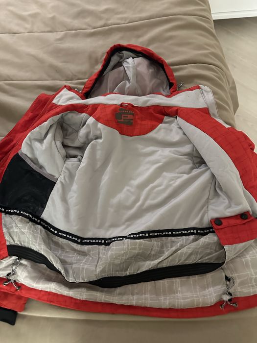 Лижна куртка на ріст 158 см