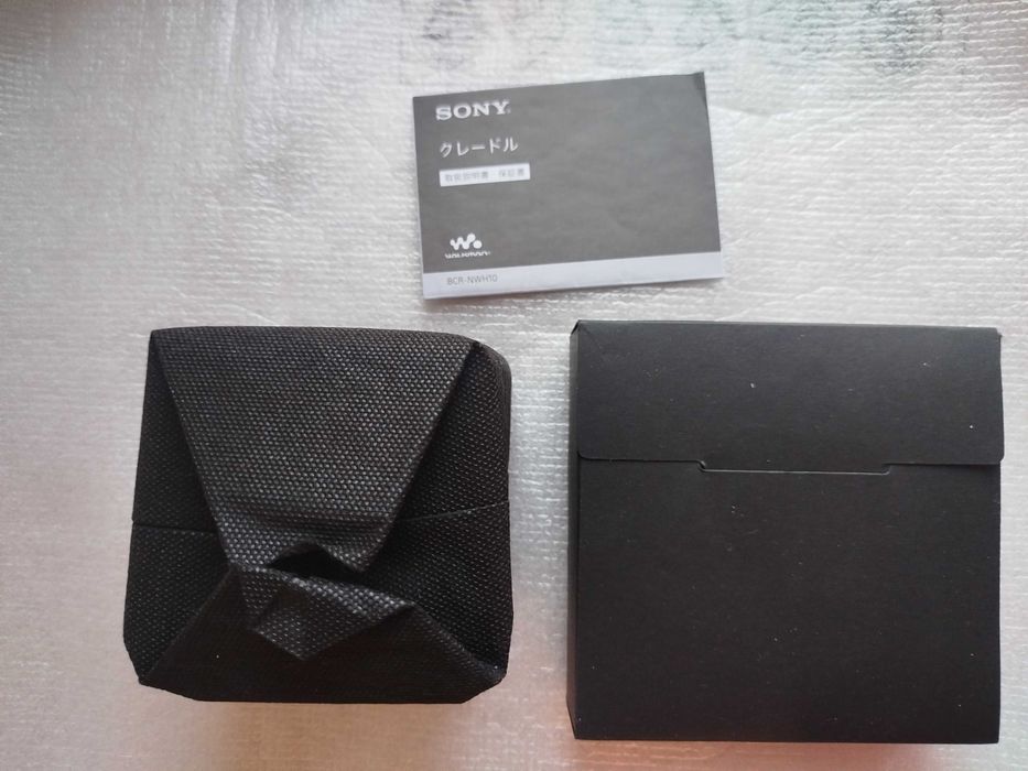 Док-станція Sony Walkman Cradle BCR-NWH10