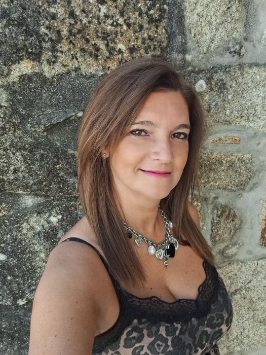 Executo trabalhos domésticos