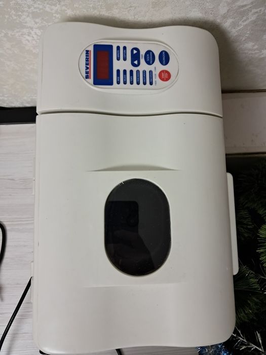 Хлібопіч  Severin