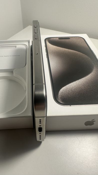 iPhone 15 PRO Natural Titanium 256GB super stan