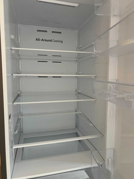 Frigorífico Samsung novo com 3 anos de garantia