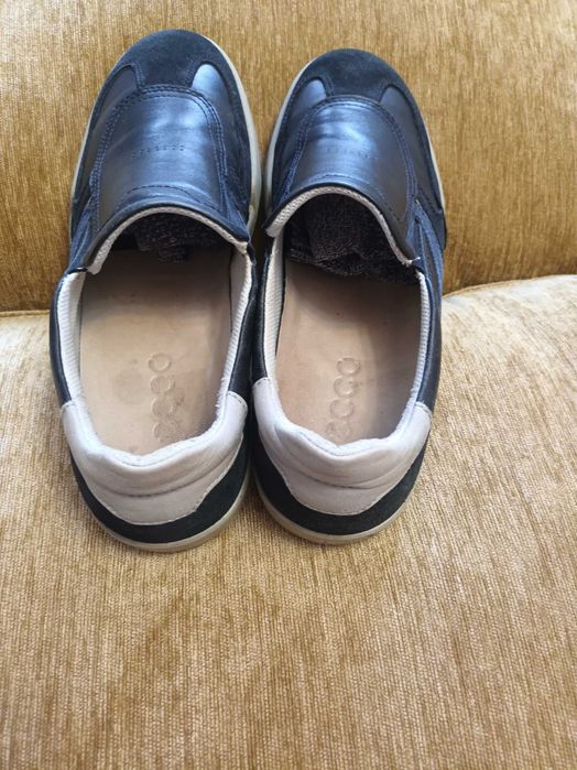 Кроссовки Ecco кожа  Индонезия