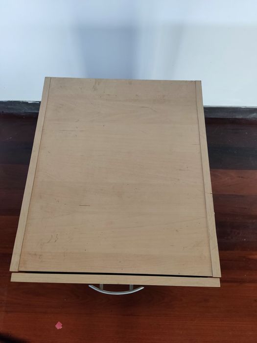 Nightstand/Office Desk with 4 Casters64738618014083121