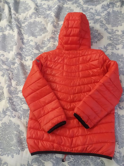 Продам Демі курточка