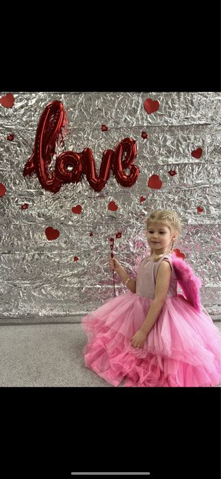 Святкова сукня на 5-7 років