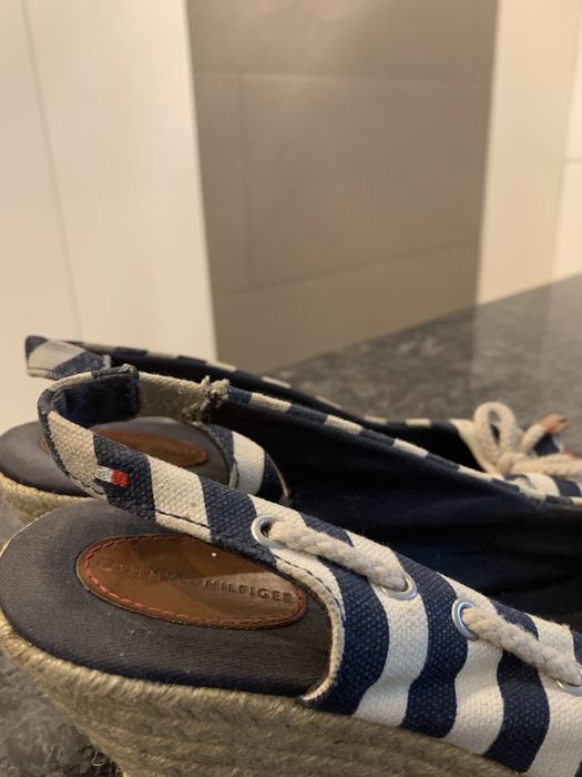 Buty 39 Hilfiger