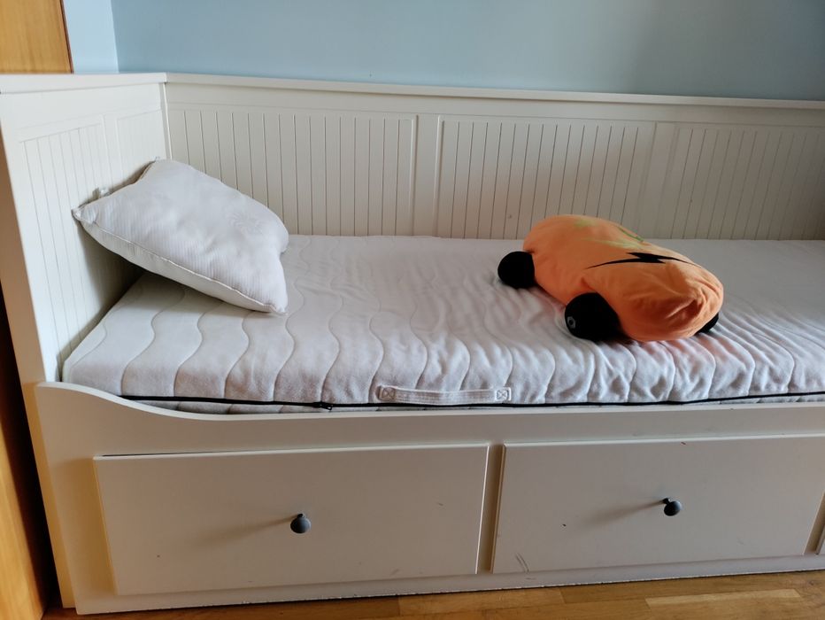 Cama de solteiro ou de casal c/ 3 gavetas