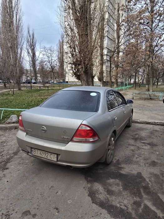 Автомобіль Ніссан Альмера Класік