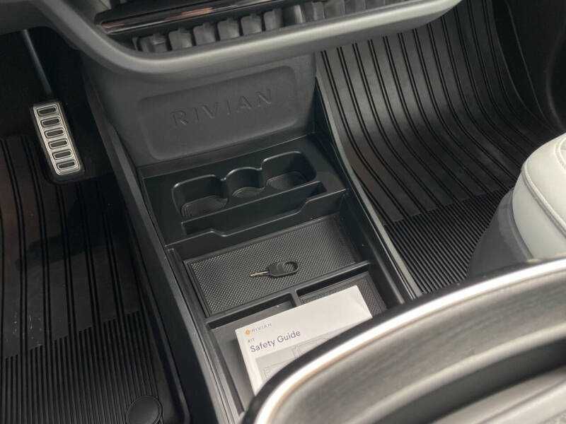 2023 Rivian R1T Adventure