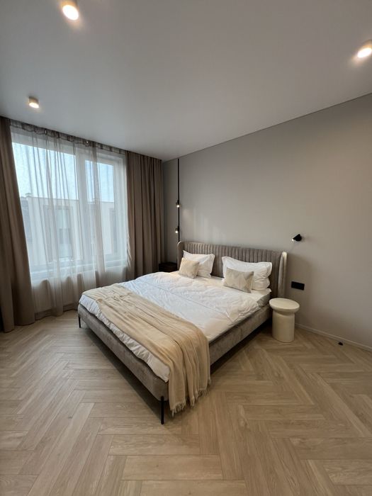 Продаж сучасного таунхаусу