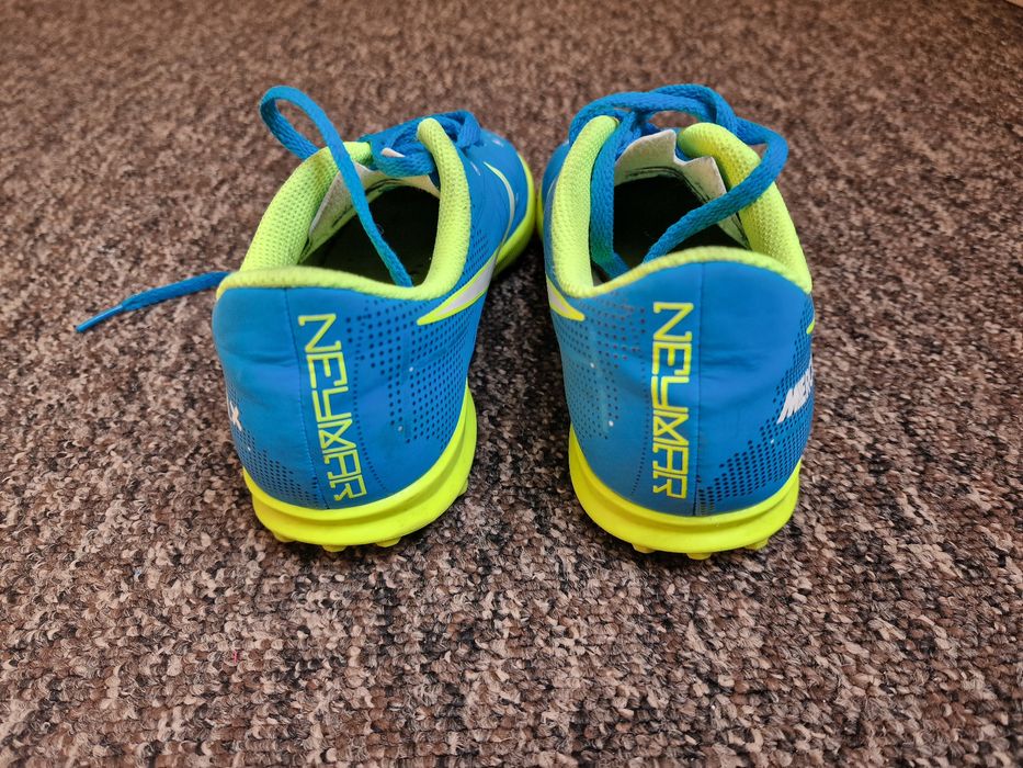 Buty do piłki nożnej Nike MercurialX,.roz. 36