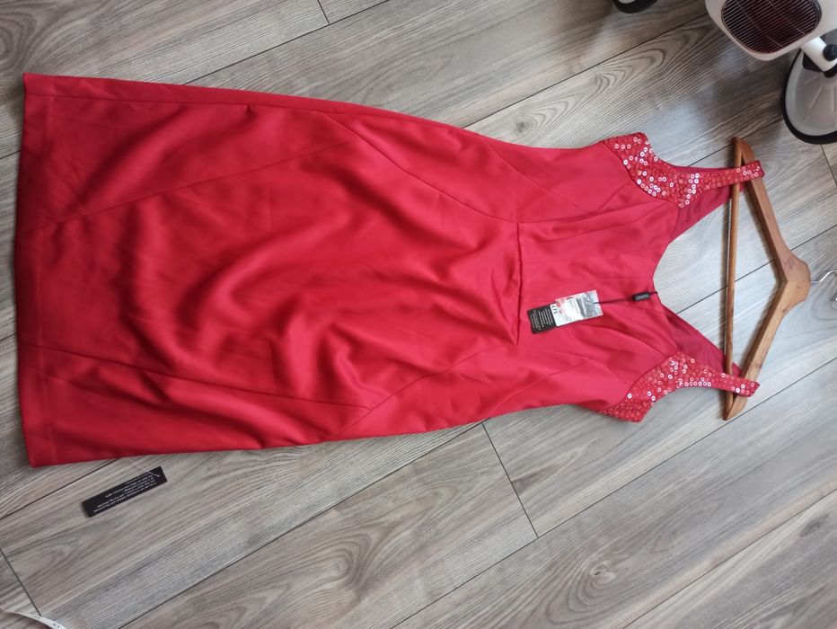 Debenhams Julien by Macdonald  nowa czerwono/malinowa Sylwester piękna