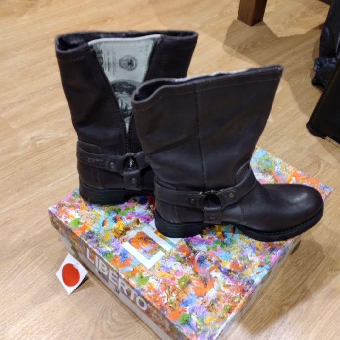 Botas LIBERTO novas c/ caixa – Mulher nº37
