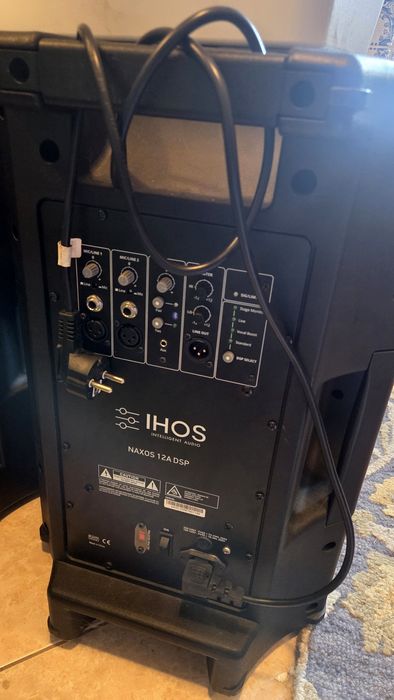 Duas Colunas IHOS Naxos 12A DSP + Cabos + Suportes