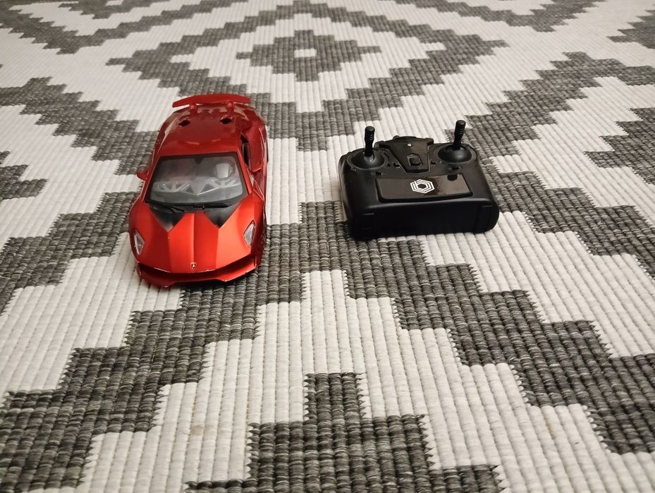 LAMBORGHINI Sesto Elemento RC 1:24