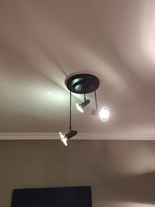 Candeeiro de teto moderno