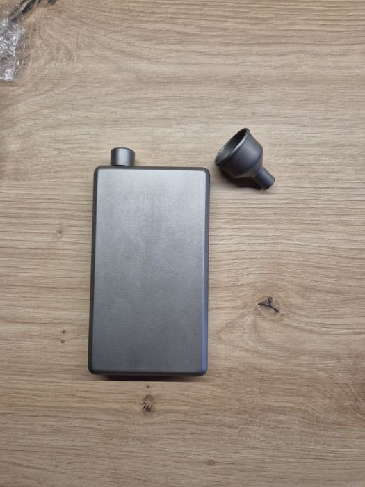 Piersiówka tytanowa titanium Keith