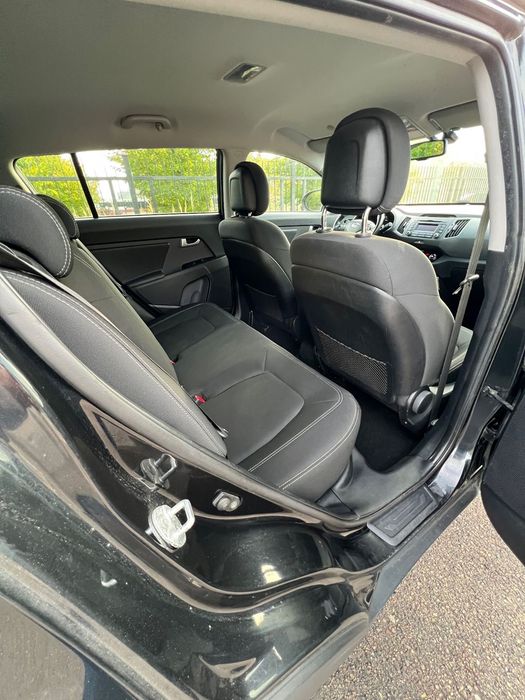 Kia Sportage 1.6 benzyna bezwypadkowa  pewny przebieg