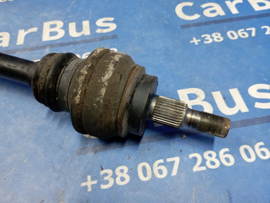 Піввісь задня ліва права Mercedes Vito W447 Вито 447