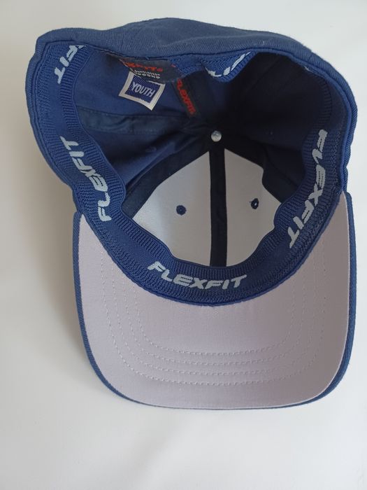 Czapka z daszkiem granatowa Flexfit