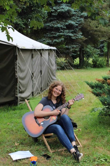 Nauka gry na fortepianie, gitarze i ukulele