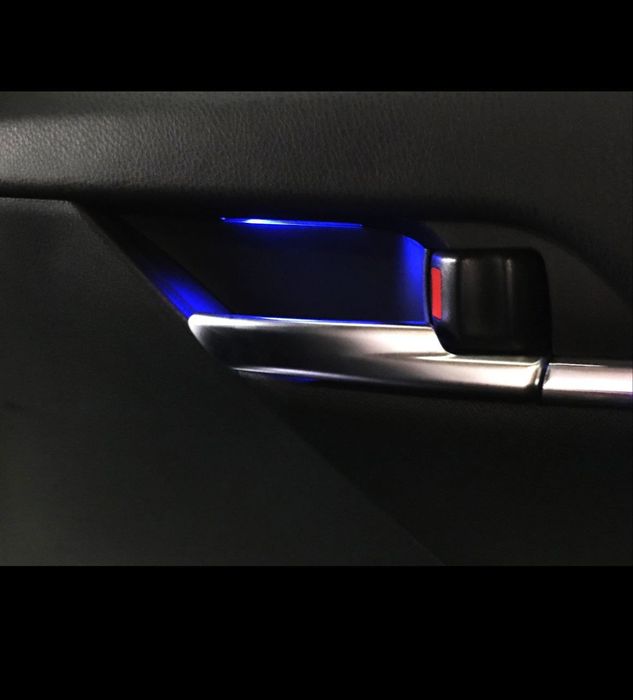 Підсвітка ручок дверей  Toyota Camry (XV70)