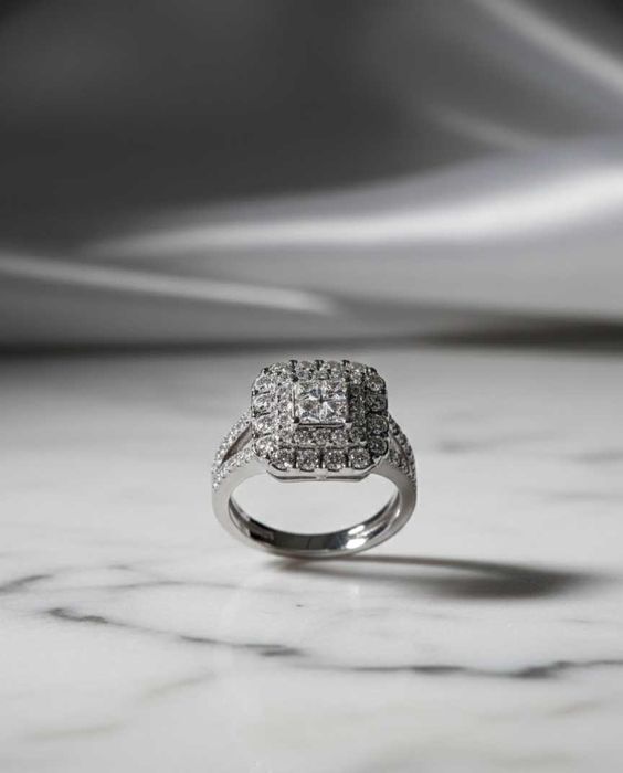 Joias em prata, banhado a ouro e aço inoxidavel