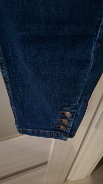 Jeansy Reserved nowe