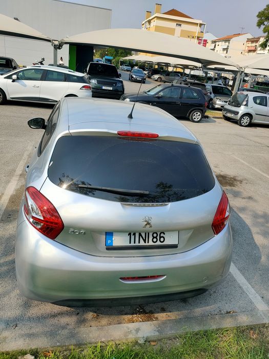 Peugeot 208 1.2 Active (82cv) — 149.500 km — Revisões com Comprovativo — photo 4