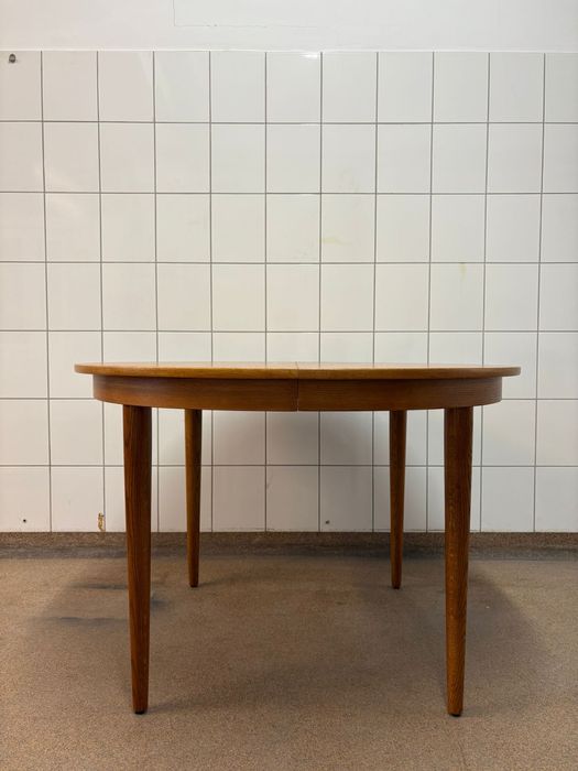Stół okrągły dębowy rozkładany lata 60 vintage