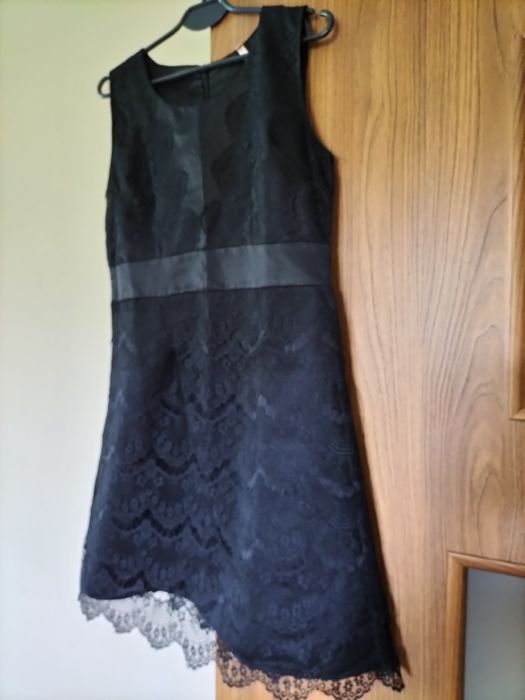 Sukienka czarna koronka roz M/L