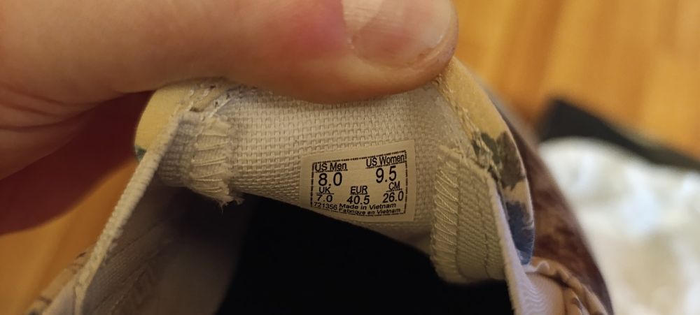 Vans x House of Terror