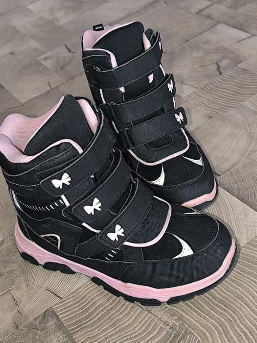 Зимові чоботи, ботинки, сапожки.