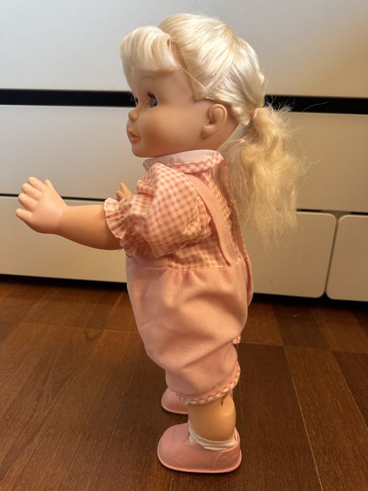 Boneca Ritinha Gatinha e Caminha