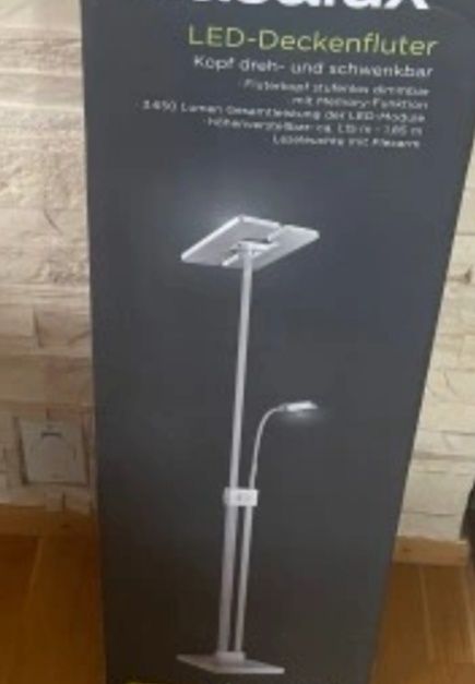 Lampa podłogowa stojąca led