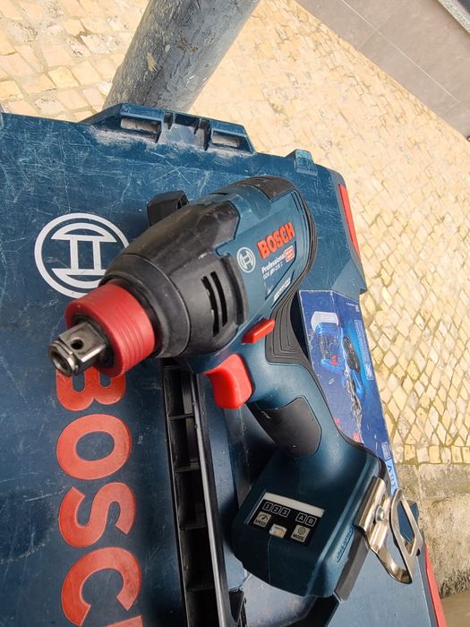 Aparafusadora de impacto  da Bosch