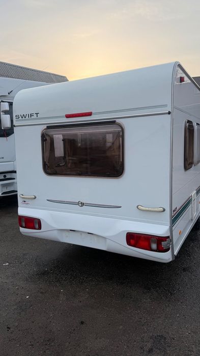 SWIFT Charisma 545  Przyczepa Swift Charisma 545