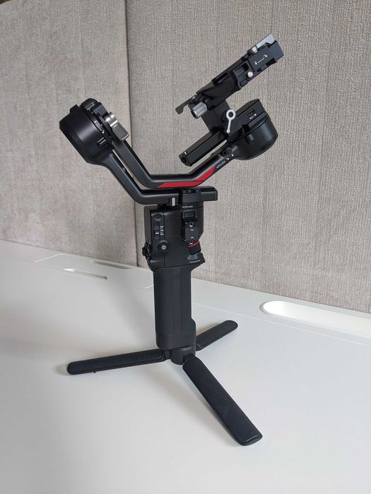 gimbal DJI Ronin RS4 + uchwyt boczny (briefcase handle)