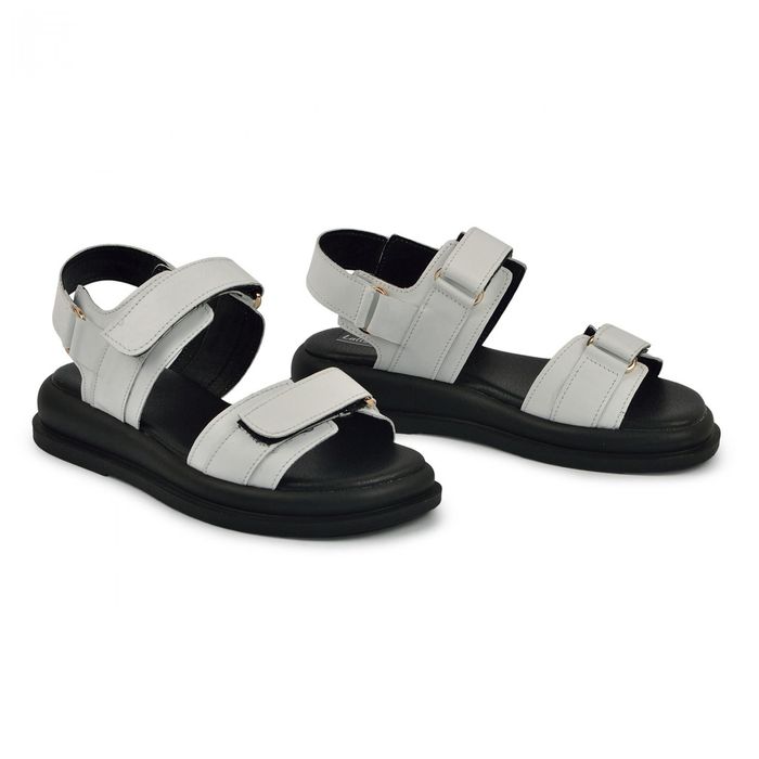 Босоніжки білі, 36-37 р., шкіряні